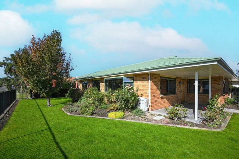 Photo of property in 1 Belgrove Drive, Waipukurau, 4200