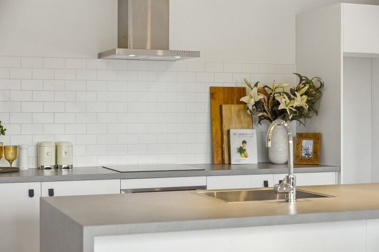 Photo of property in 16 Te Awahohonu Lane, Otaki, 5512