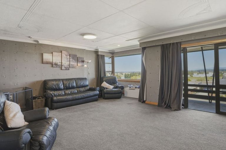 Photo of property in 43 Stamford Street, Balclutha, 9230