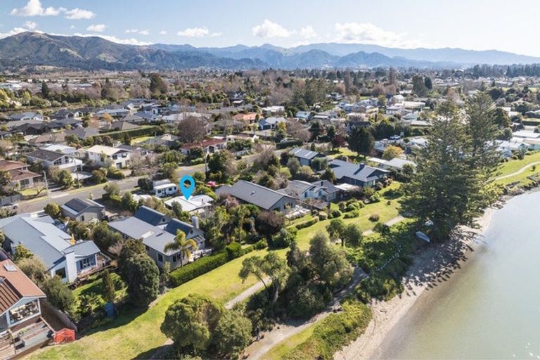 Photo of property in 21 Trewavas Street, Motueka, 7120