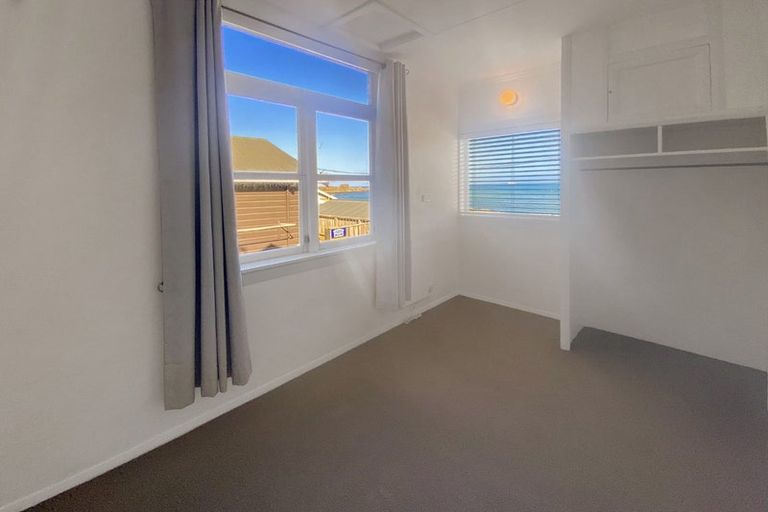 Photo of property in 35a Moa Point Road, Moa Point, Wellington, 6022