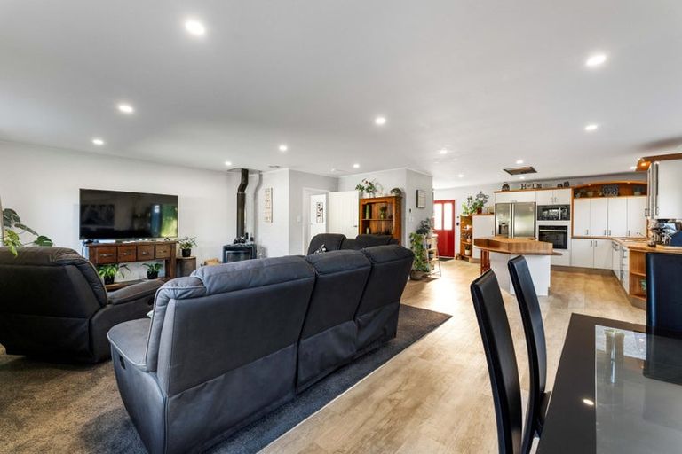 Photo of property in 20 Patterson Road, Hurworth, New Plymouth, 4371