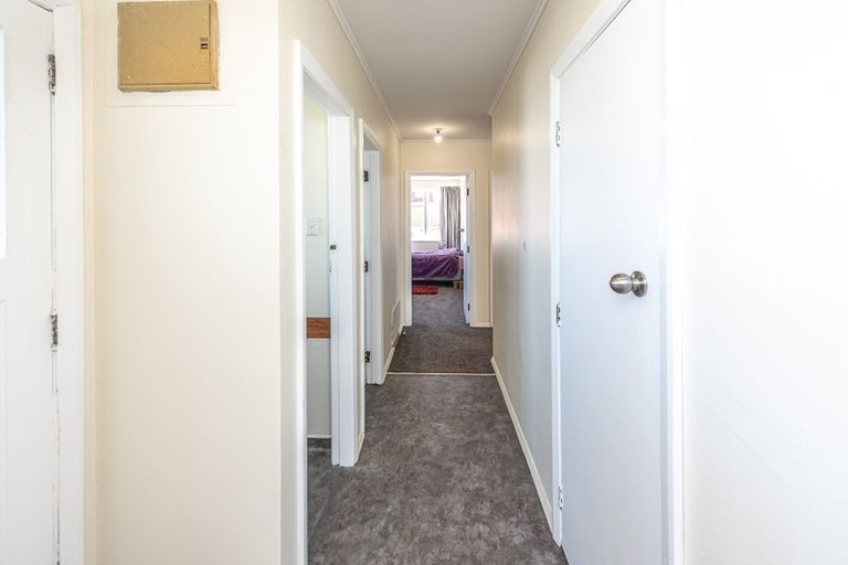 Photo of property in 46 Kowhai Street, Castlecliff, Whanganui, 4501