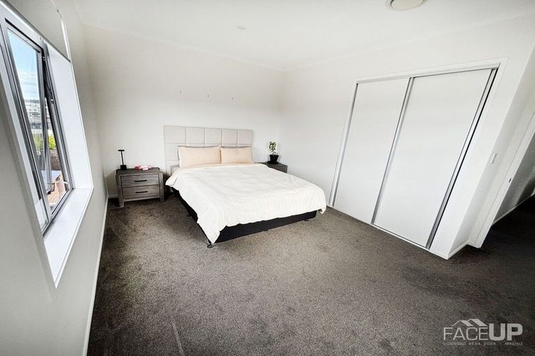 Photo of property in 7 Te Aho Matua Road, Hobsonville, Auckland, 0616