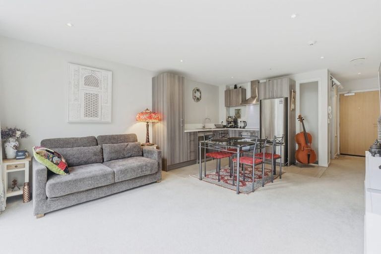 Photo of property in 207/3 Rose Garden Lane, Albany, Auckland, 0632