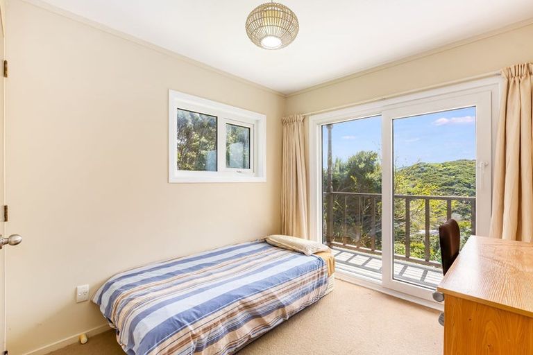Photo of property in 77 Ayton Drive, Whitby, Porirua, 5024