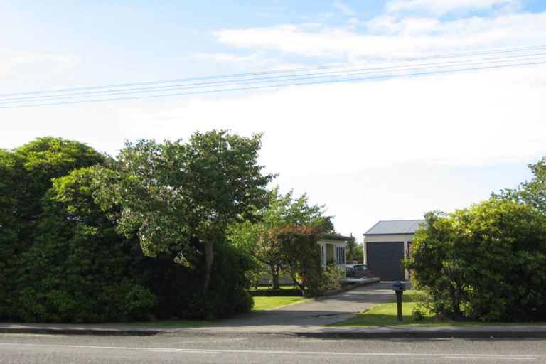 Photo of property in 51 Brougham Street, Westport, 7825