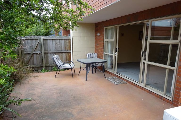 Photo of property in 42c Picton Avenue, Riccarton, Christchurch, 8011