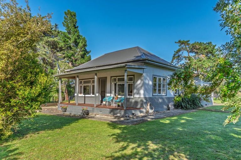 Photo of property in 808 Pahiatua Pongaroa Road, Pahiatua, 4982
