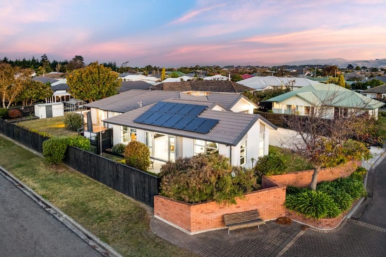 Photo of property in 1 Orca Lane, Parklands, Christchurch, 8083