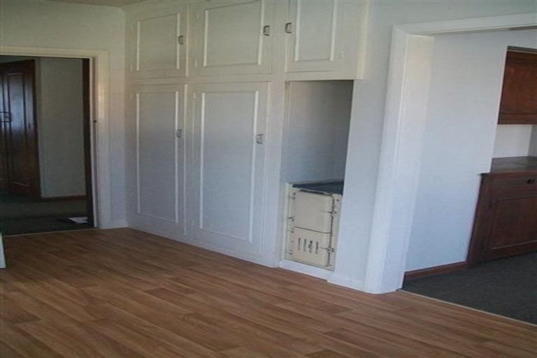 Photo of property in 153 Memorial Avenue, Burnside, Christchurch, 8053