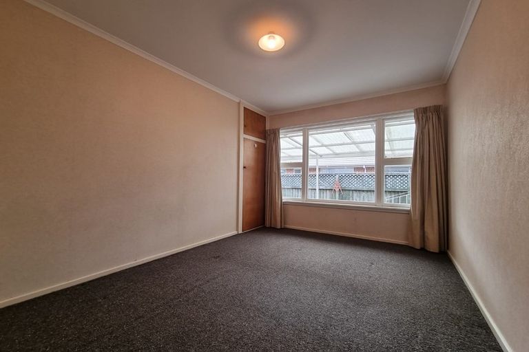 Photo of property in 1/44 Division Street, Riccarton, Christchurch, 8041