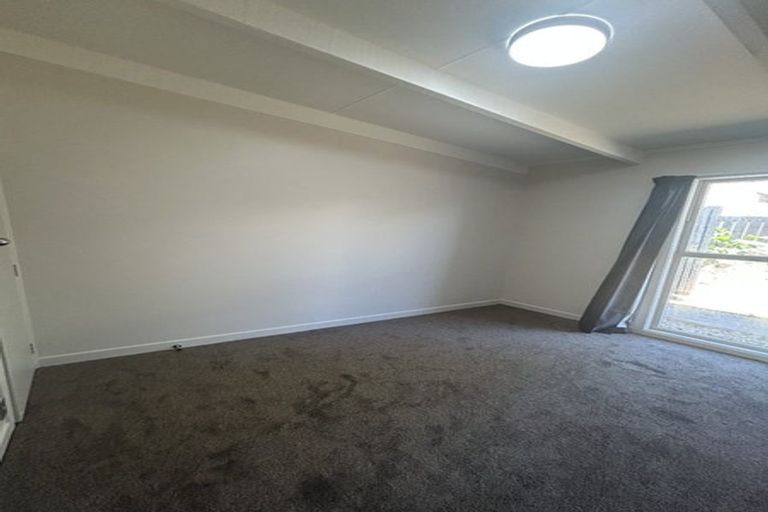 Photo of property in 1/17 Glengarry Road, Glen Eden, Auckland, 0602