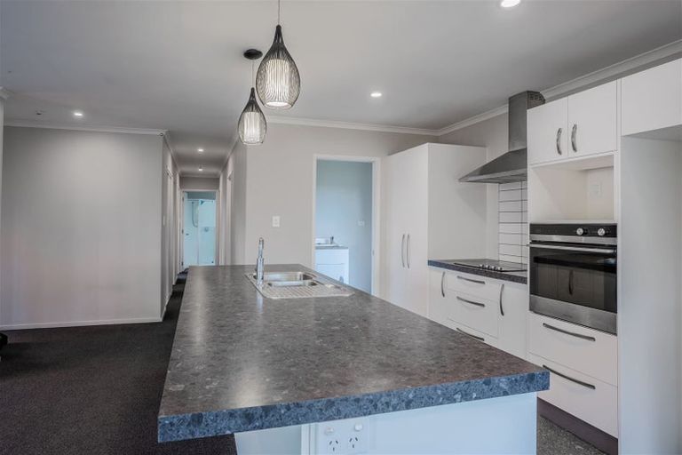 Photo of property in 130 Rowses Road, Aranui, Christchurch, 8061