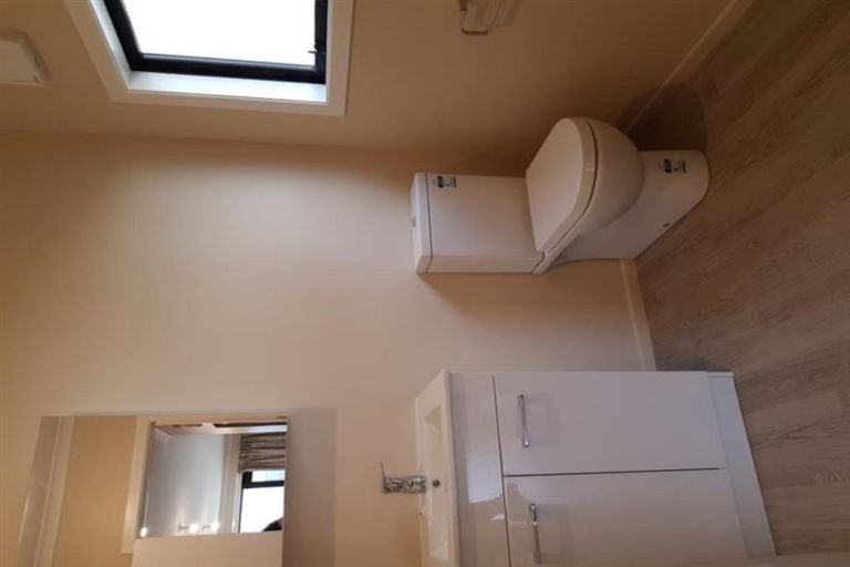 Photo of property in 24 Hori Street, Vogeltown, New Plymouth, 4310