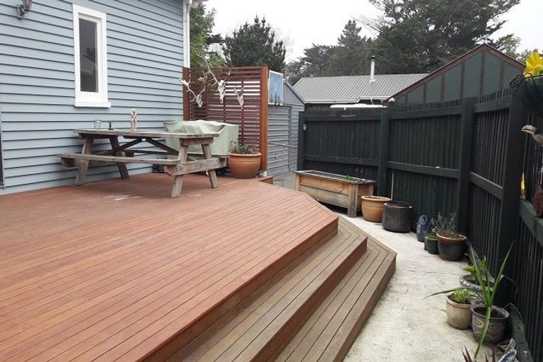 Photo of property in 59 Bowhill Road, New Brighton, Christchurch, 8083