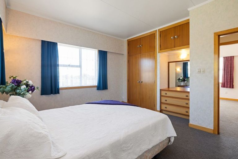 Photo of property in 13 Russleigh Drive, Dinsdale, Hamilton, 3204