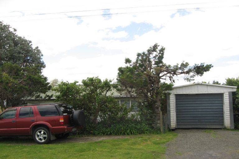 Photo of property in 34 Tiri Road, Manly, Whangaparaoa, 0930