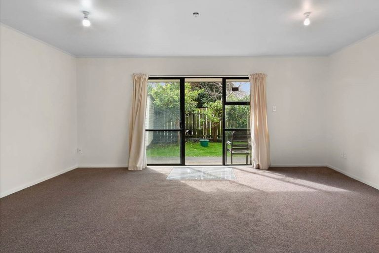 Photo of property in 1b Kowhai Street, Tuakau, 2121