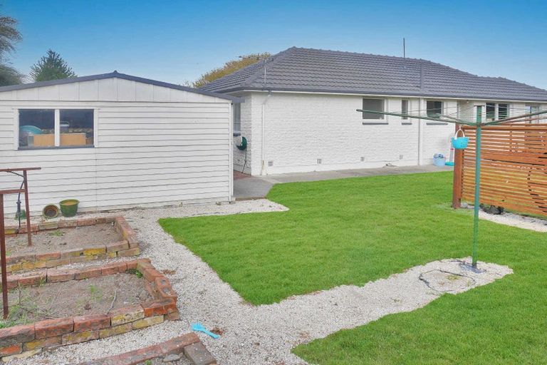 Photo of property in 2 Salmond Street, Hoon Hay, Christchurch, 8025