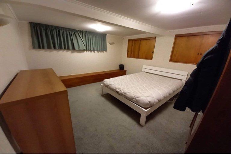 Photo of property in 92 Overtoun Terrace, Hataitai, Wellington, 6021