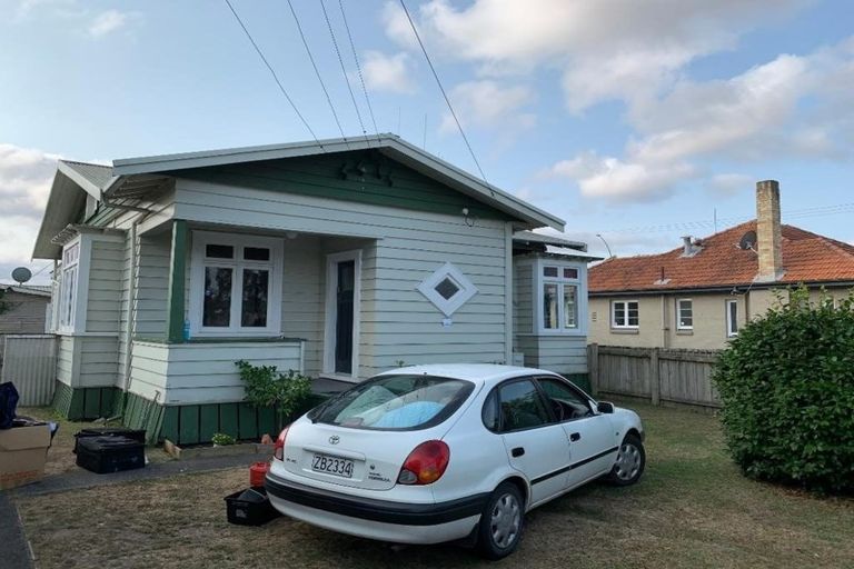 Photo of property in 4 Grandview Road, Nawton, Hamilton, 3200