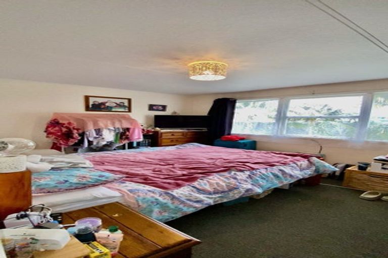 Photo of property in 65 Orams Road, Hillpark, Auckland, 2102
