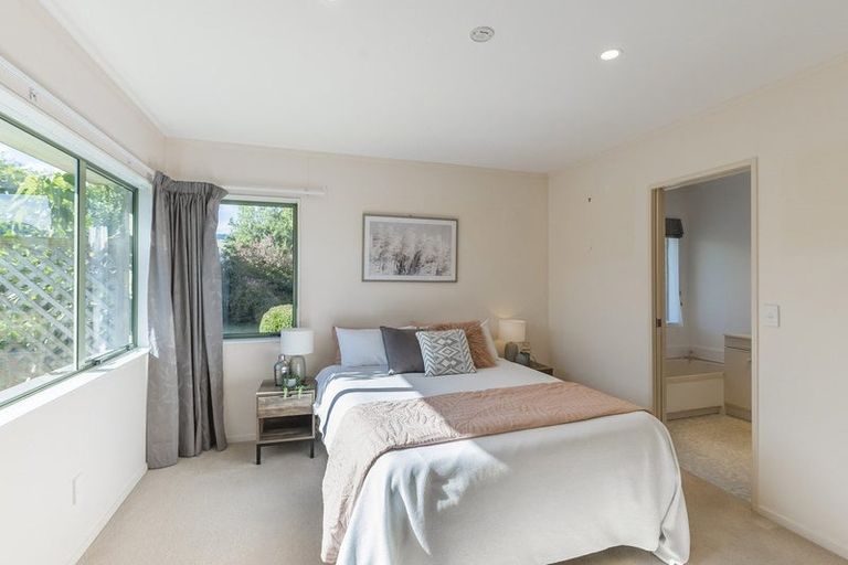 Photo of property in 102 Makarini Street, Paraparaumu, 5032