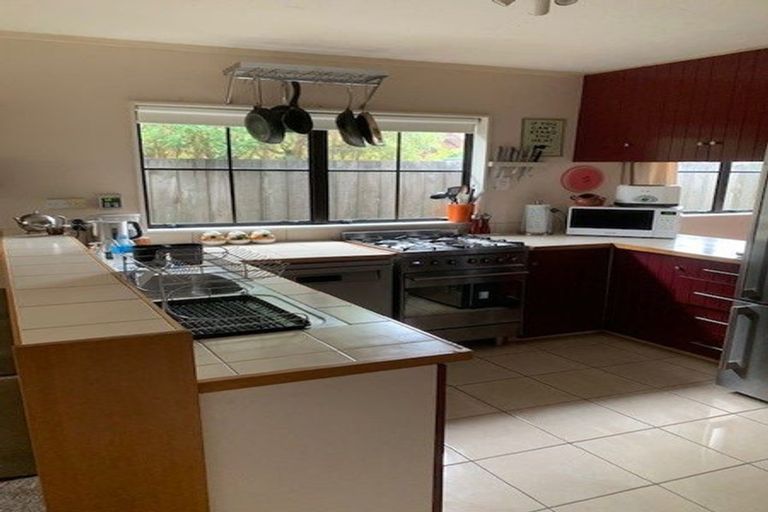 Photo of property in 42 Satara Crescent, Khandallah, Wellington, 6035