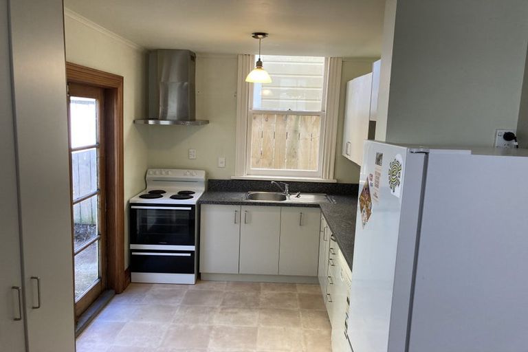 Photo of property in 17 Colombo Street, Newtown, Wellington, 6021