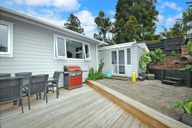 Photo of property in 136 Glamorgan Drive, Torbay, Auckland, 0630