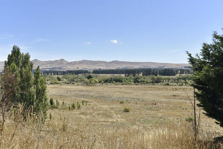 Photo of property in 53 Te Taniwha Road, One Tree Point, 0118