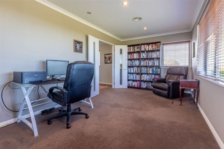 Photo of property in 166 Halkett Road, West Melton, 7676