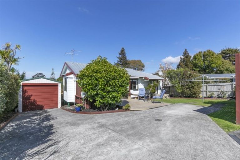 Photo of property in 13a Fitzwater Place, Henderson, Auckland, 0612