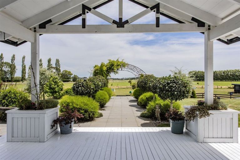 Photo of property in 29 Northside Drive, Waikuku, Rangiora, 7473