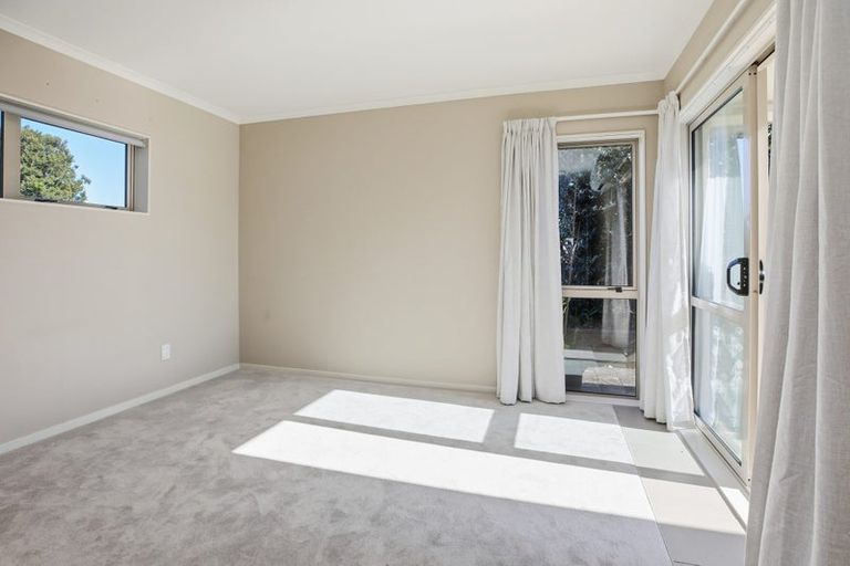 Photo of property in 2 Edward Bullen Place, Thames, 3500