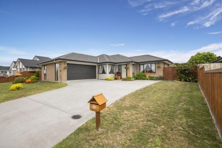 Photo of property in 26 Jelas Drive, Riverhead, 0820