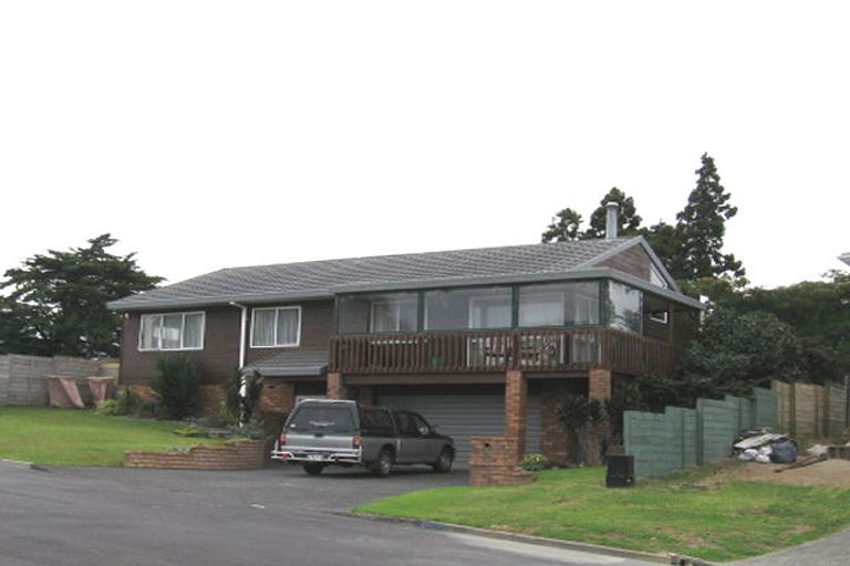 Photo of property in 7 Hanson Place, West Harbour, Auckland, 0618