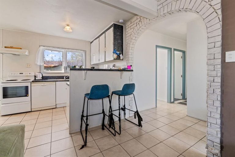 Photo of property in 12a Reeve Road, Owhata, Rotorua, 3010