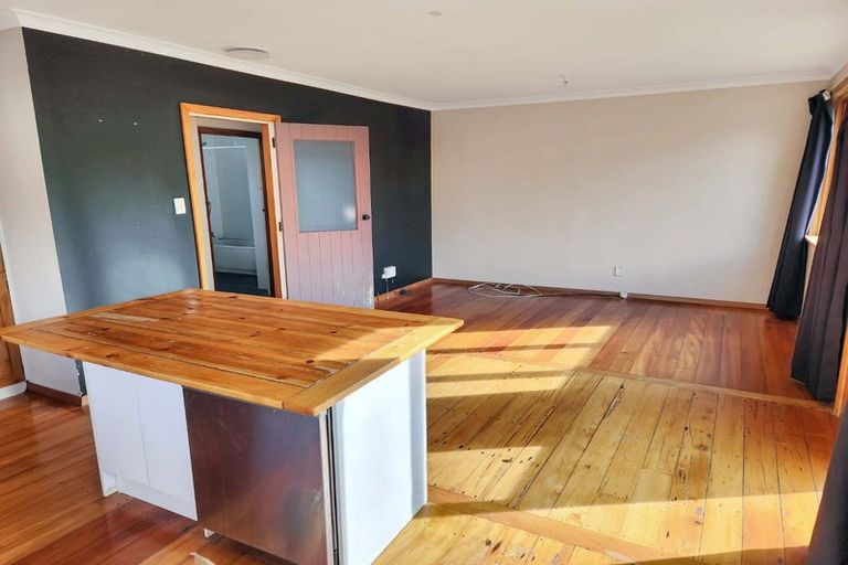 Photo of property in 17 Mchardie Street, Trentham, Upper Hutt, 5018