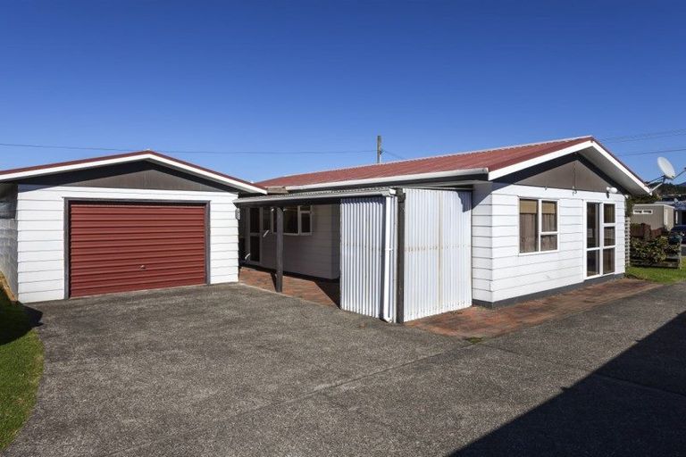 Photo of property in 102a Otahu Road, Whangamata, 3620