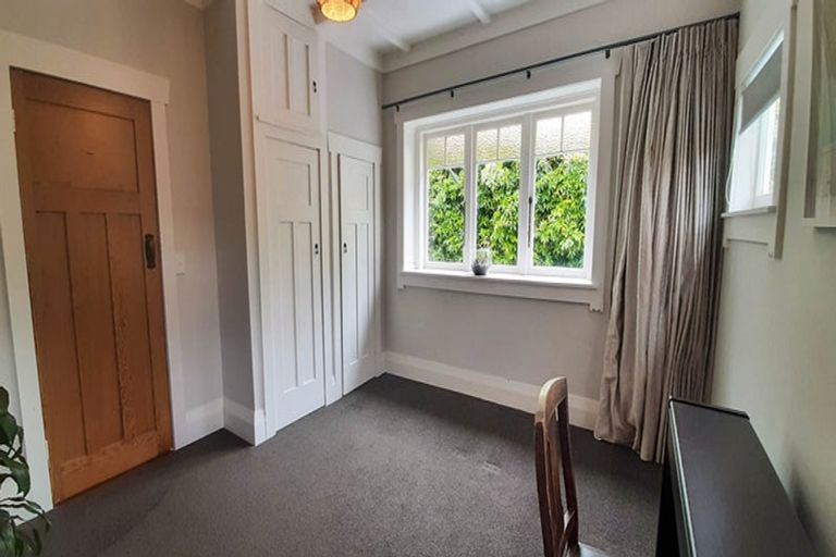 Photo of property in 74a Wharf Road, Te Atatu Peninsula, Auckland, 0610