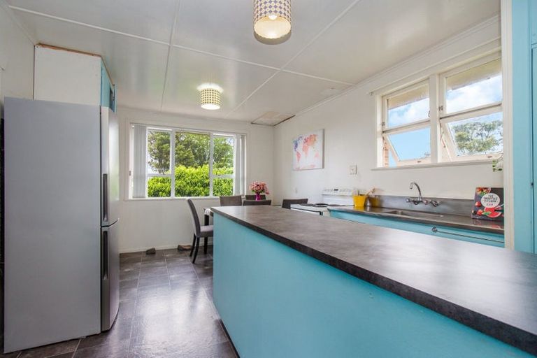 Photo of property in 6 Turner Drive, Western Heights, Rotorua, 3015