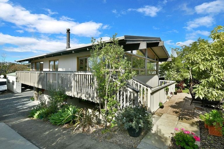 Photo of property in 119 Rosario Crescent, Red Beach, 0932