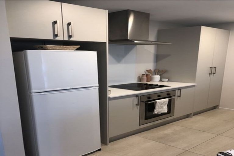 Photo of property in 19 Tribute Loop, Takanini, 2112