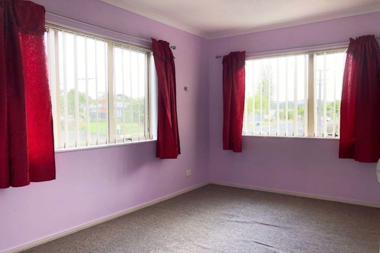 Photo of property in 45 Pooks Road, Ranui, Auckland, 0612