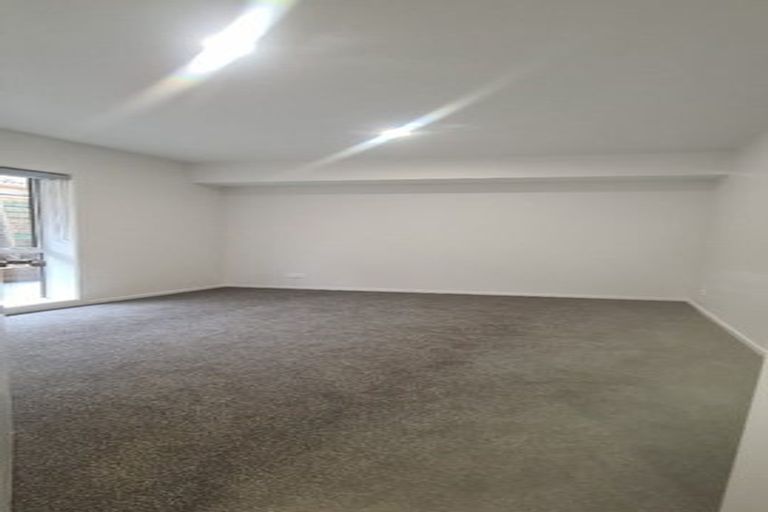 Photo of property in 16 Tai Lane, Whitby, Porirua, 5024