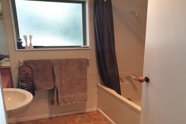 Photo of property in 4c Owens Road, Waiuku, 2123