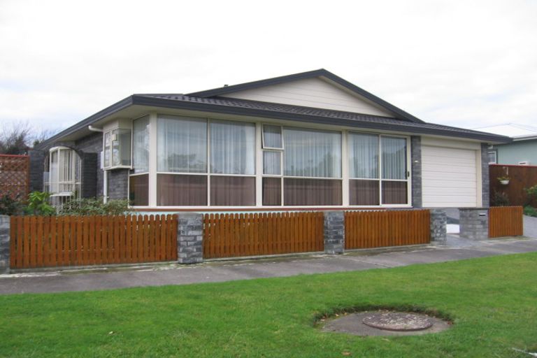 Photo of property in 5 Flint Street, Milson, Palmerston North, 4414