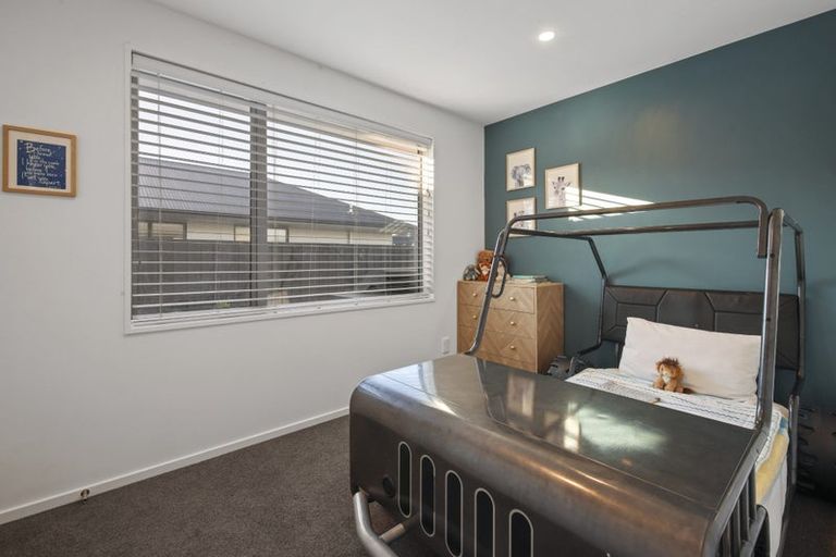 Photo of property in 36 Aroha Street, Pegasus, 7612